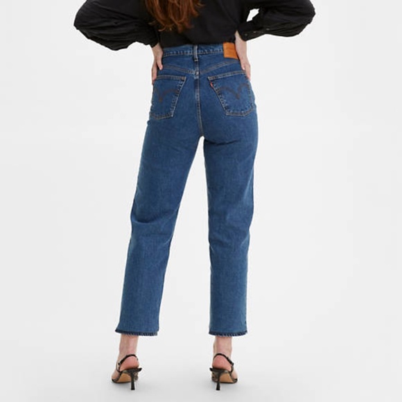 NWOT Levi's Premium Ribcage Straight Ankle Jeans - Picture 2 of 7